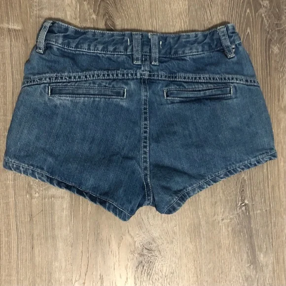 Free People Denim Eyelet Lace denim shorts - size 26 - Picture 4 of 5